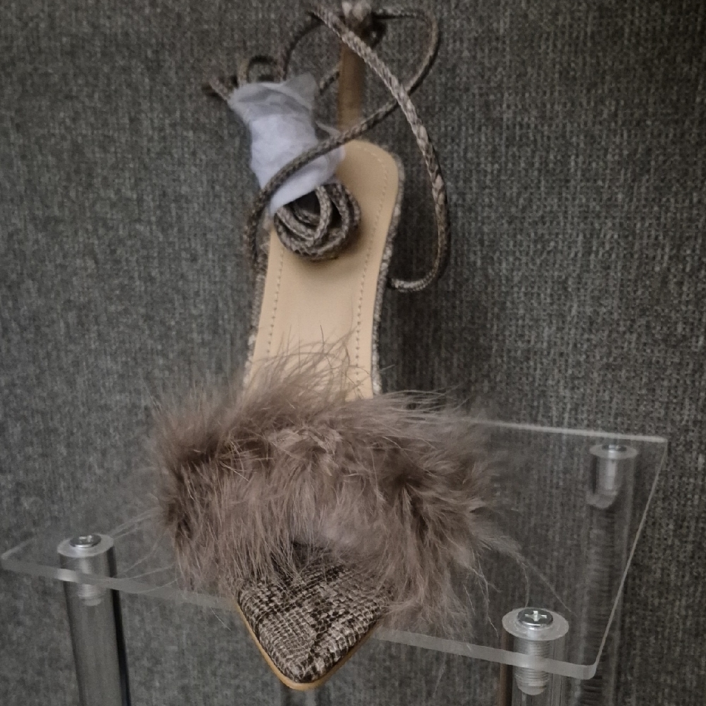 Elegant Fur-Trimmed Women's Heels
